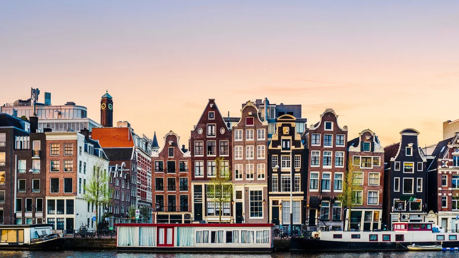 In die Stadt der Grachten